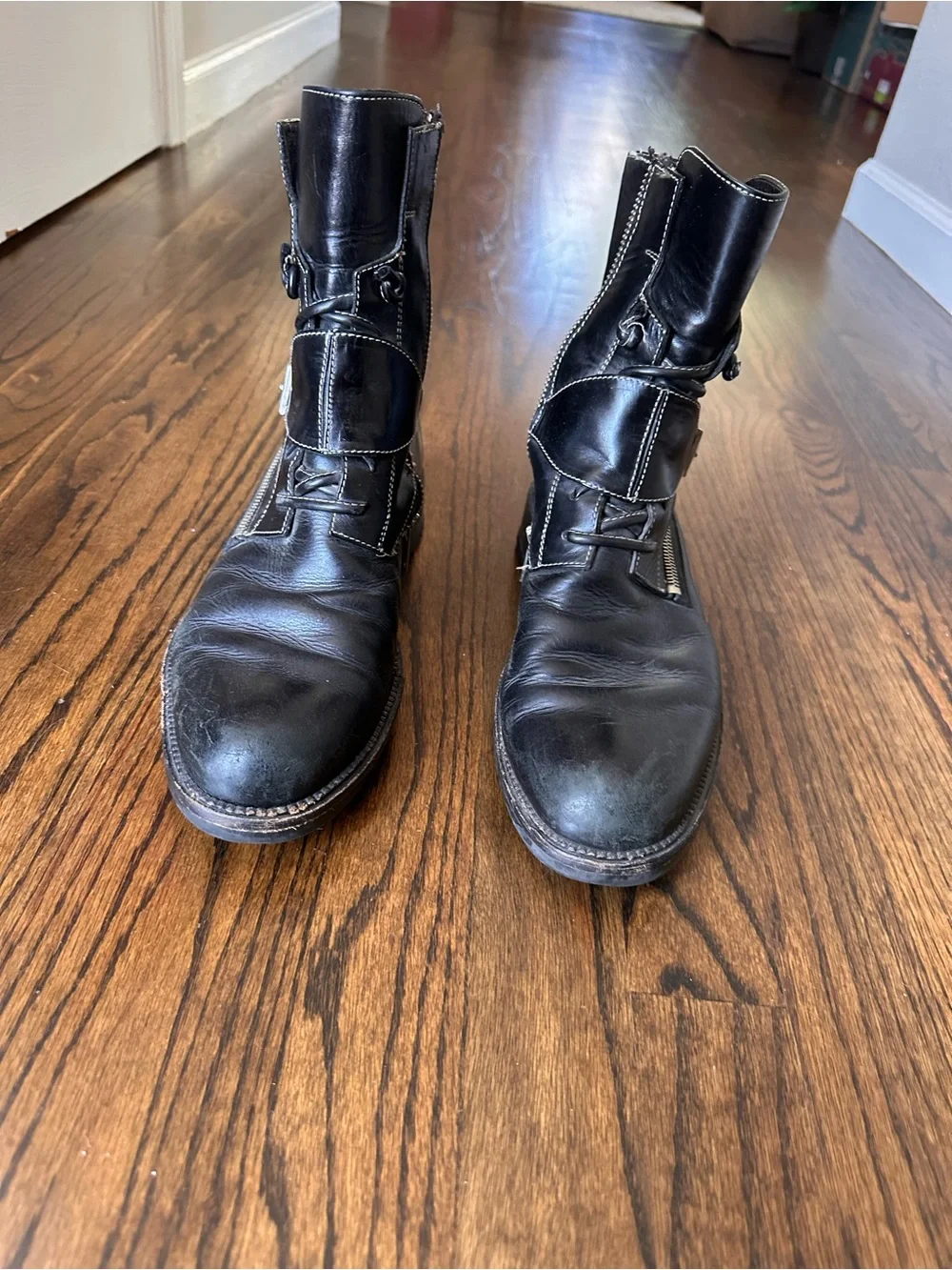 Donald J. Pliner Men's Bistro Black Leather Zip & Buckle Boots size 8.5